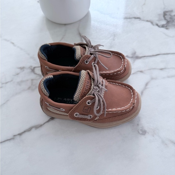 Sperry Kids Brown Boat Shoes - Picture 3 of 13
